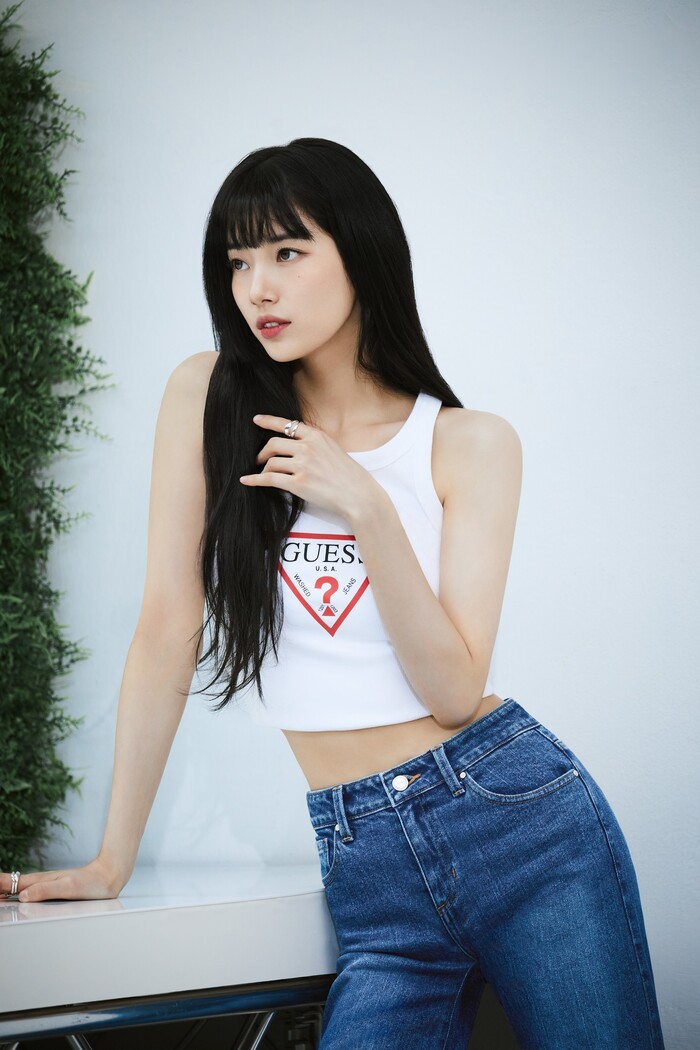 8등신 수지 완벽한 청바지 핏! 수지가 완성한 데님 코디 8등신 수지 완벽한 청바지 핏! 수지가 완성한 데님 코디